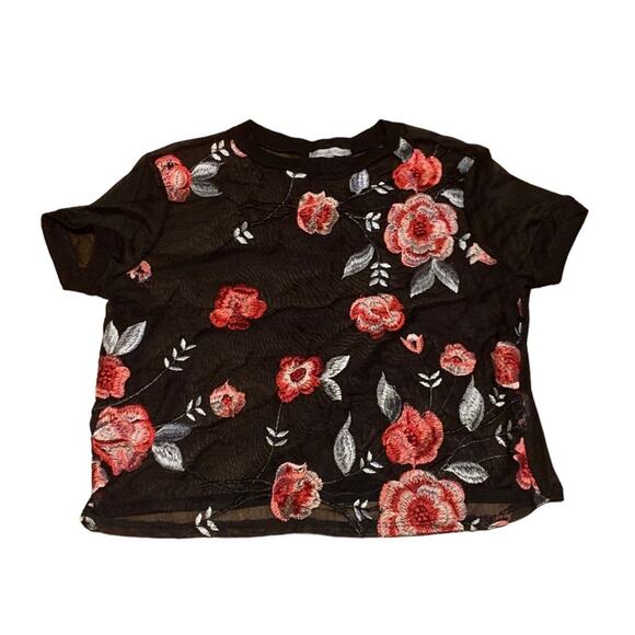 Charlotte Russe Top Sheer Mesh Embroidered Floral Short Sleeve Black Size Medium - Picture 1 of 7